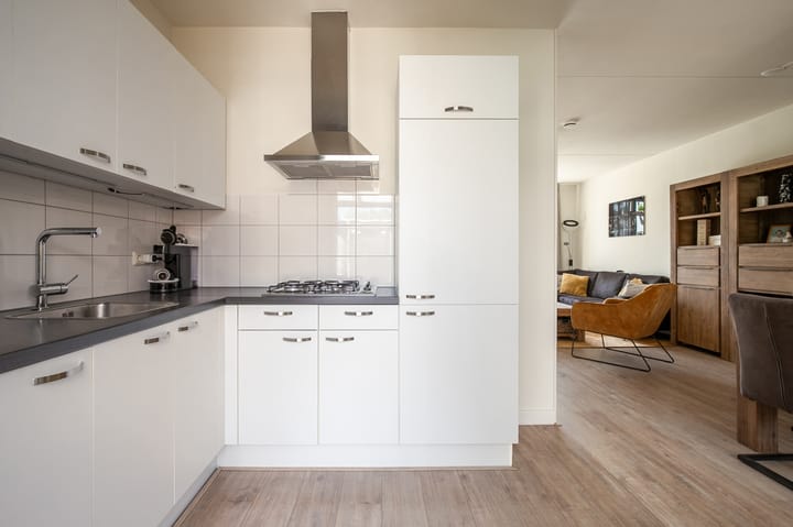 Photo 8 of Sportveldstraat 16