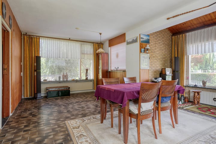 Foto 18 van Burgemeester van Rijswijkstraat 8