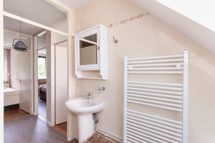 Photo 20 of Ganzerik 9