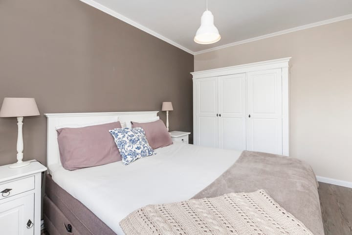 Photo 15 of Ganzerik 9