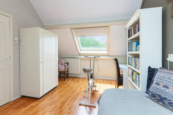 Photo 25 of Ganzerik 9