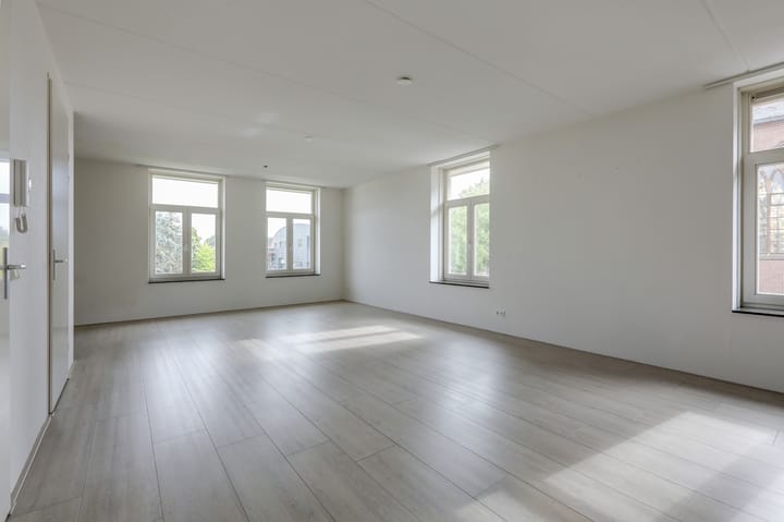 Photo 2 of Kerkstraat 41-B