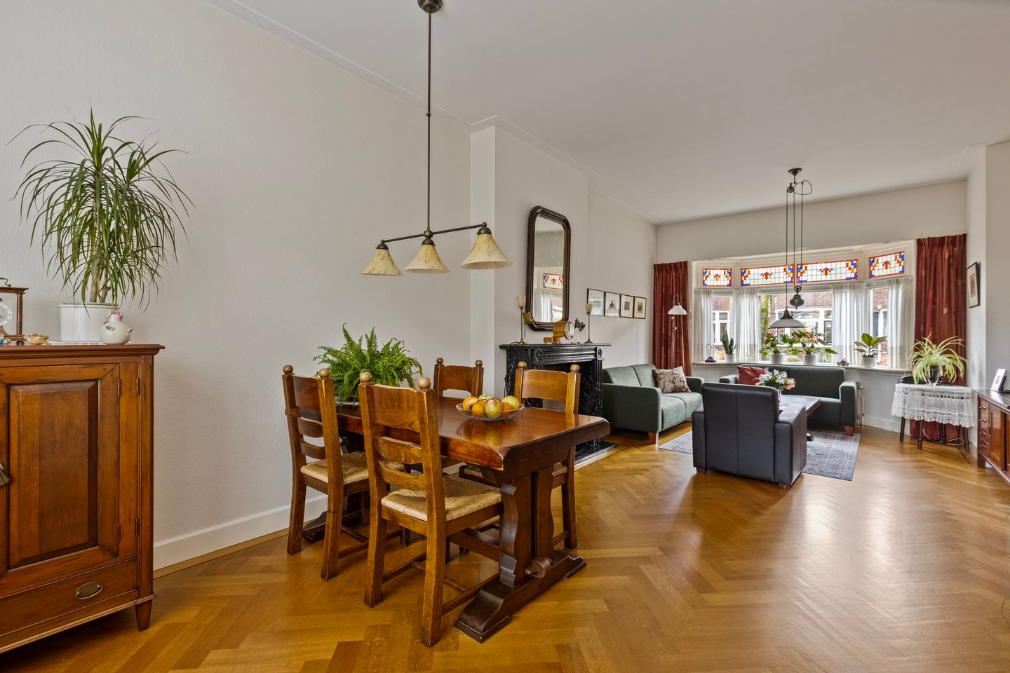 Foto 10 van Julianastraat 43