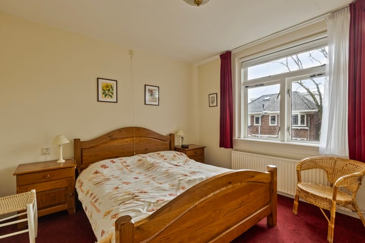 Foto 16 van Julianastraat 43