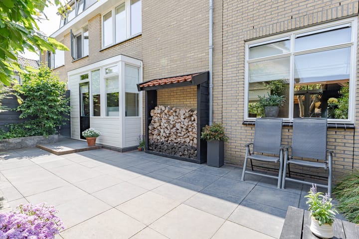 Foto 6 van C. de Vosstraat 7