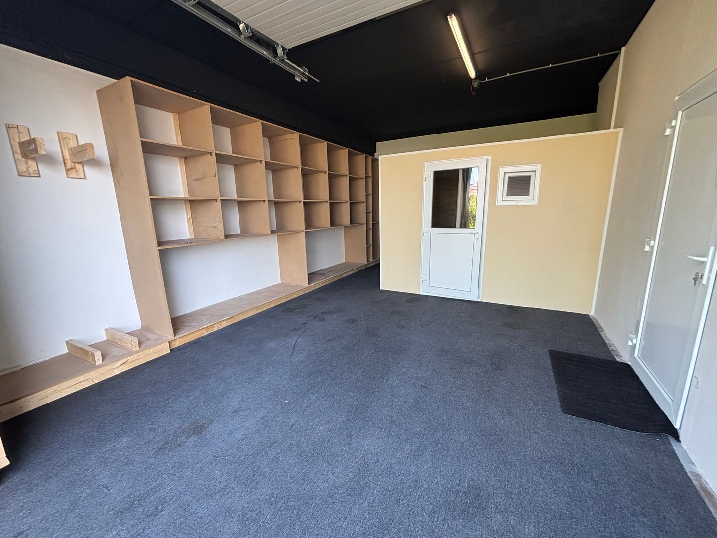 Bekijk foto 5 van Randweg-West 13