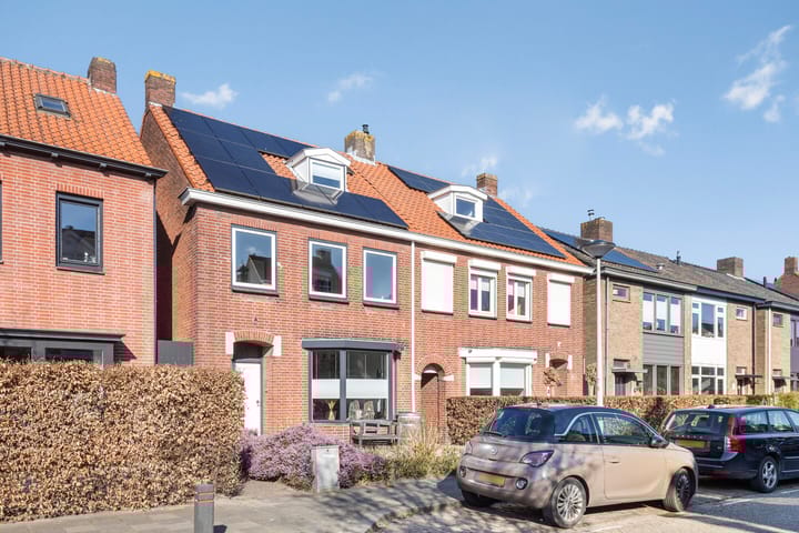 Foto 1 van Van Gilselaan 25