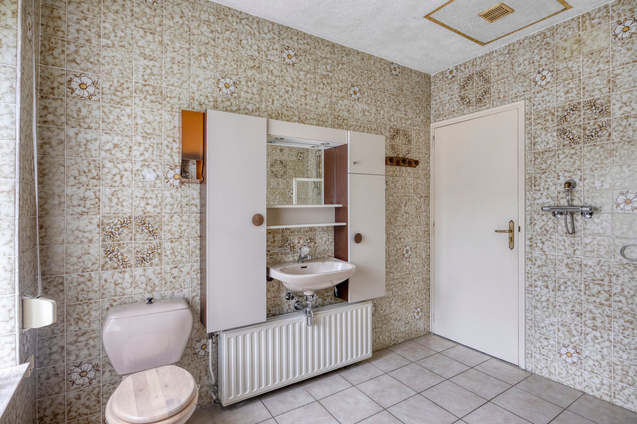 Foto 15 van Pastoor van Houtstraat 6