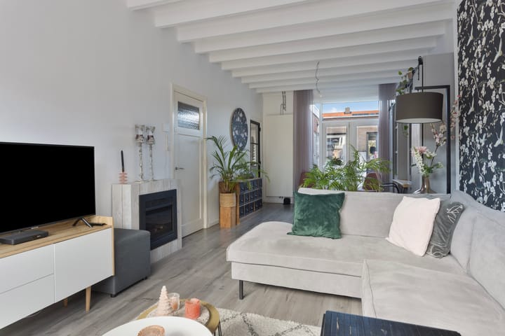 Foto 10 van Van Gilselaan 25