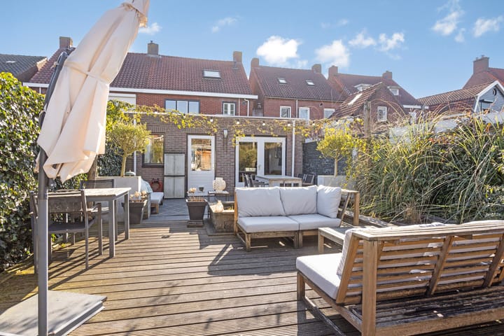 Foto 32 van Van Gilselaan 25