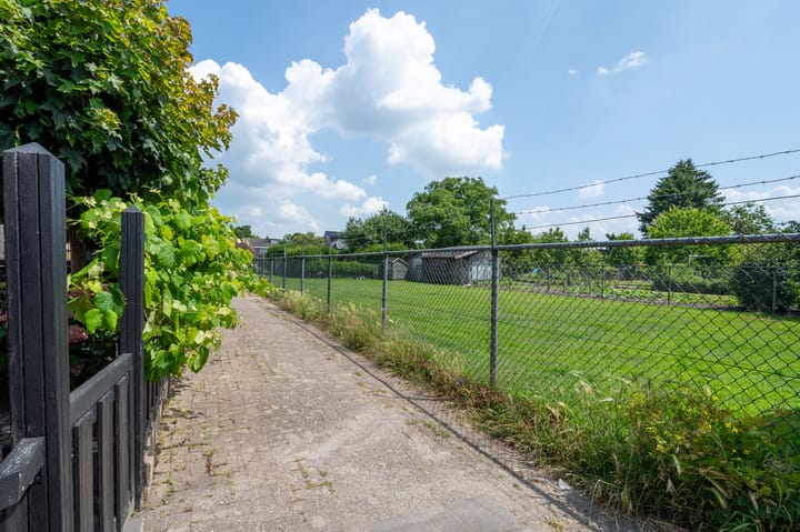 Foto 23 van Van Laersweg 26