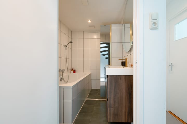 Foto 37 van Van Laersweg 26