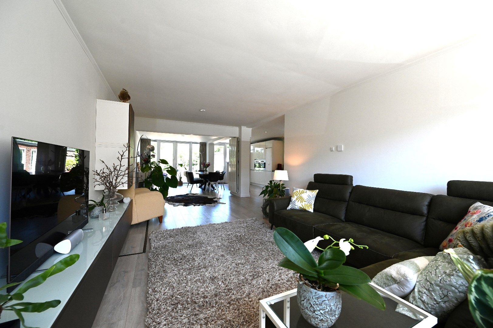 Photo 12 of Wilhelminastraat 137