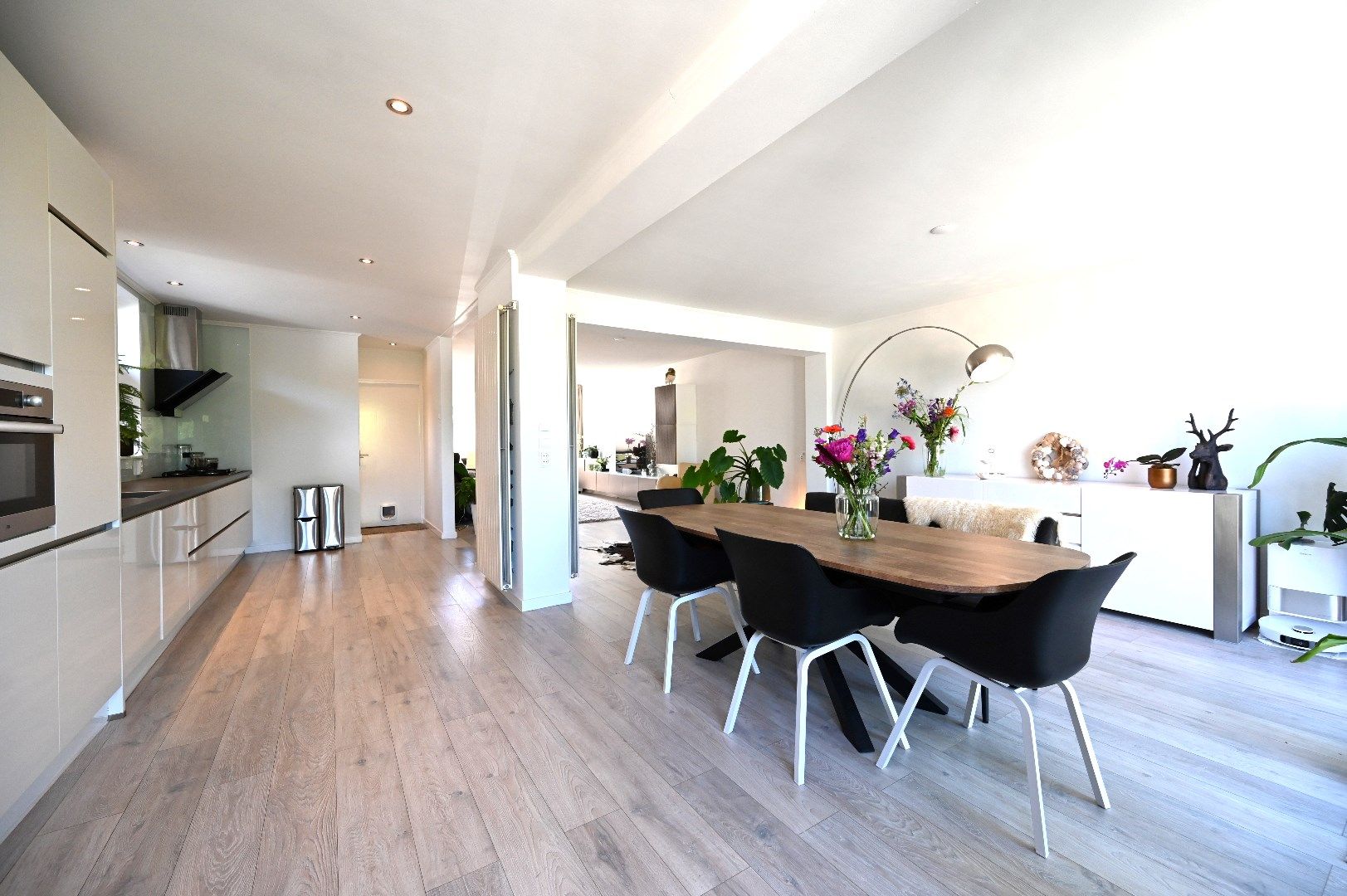 Photo 24 of Wilhelminastraat 137