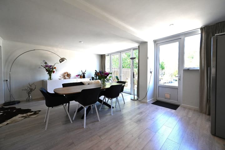 Photo 25 of Wilhelminastraat 137