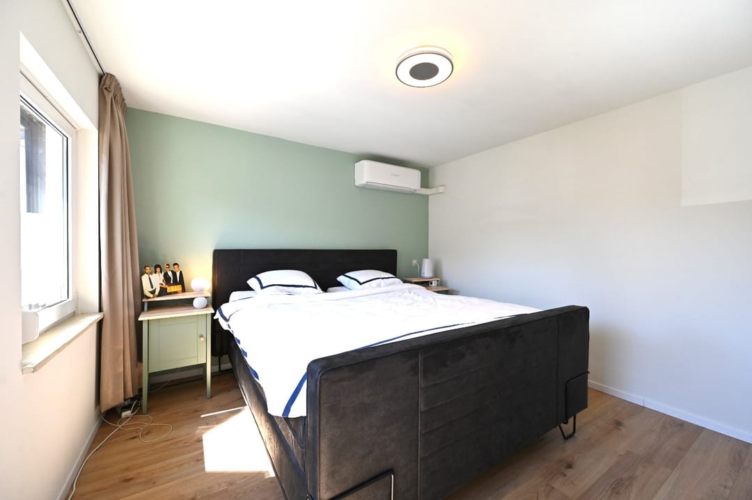 Photo 37 of Wilhelminastraat 137