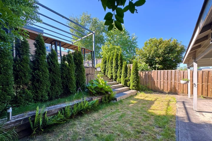 Photo 74 of Wilhelminastraat 137