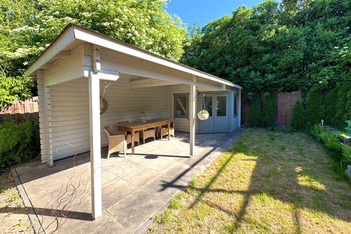 Photo 76 of Wilhelminastraat 137