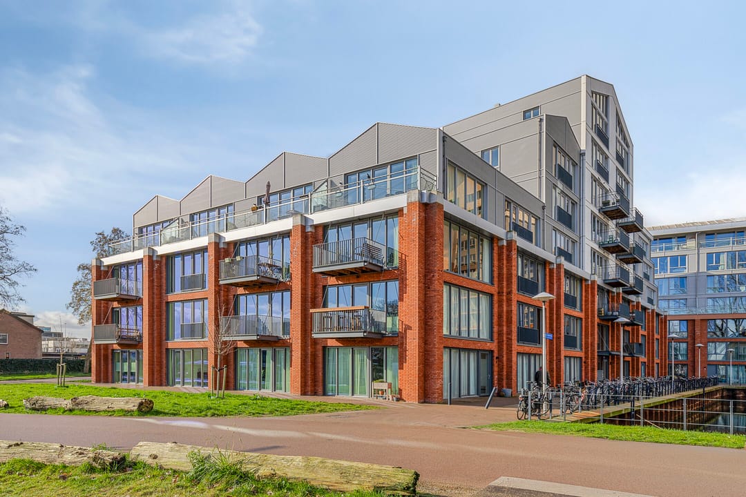 Foto 1 van Oranje Vrijbuiterskade 26