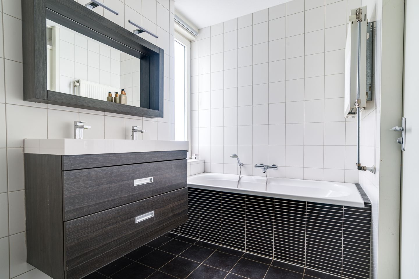 Foto 4 van Anjelierstraat 13