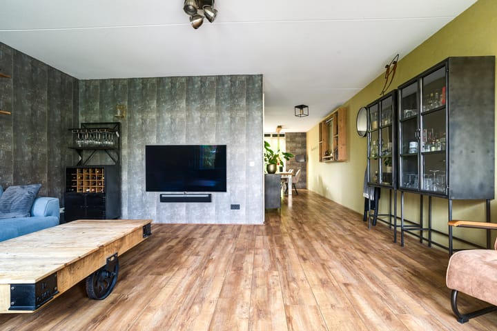 Foto 14 van Anjelierstraat 13