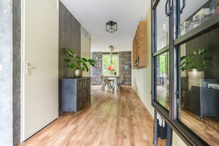 Foto 15 van Anjelierstraat 13