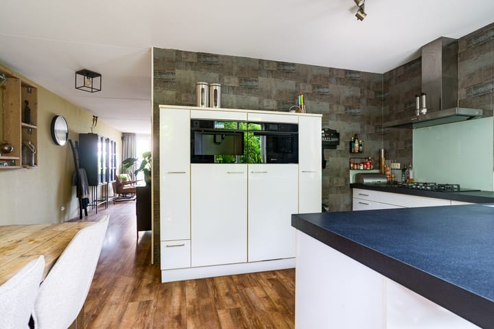 Foto 18 van Anjelierstraat 13