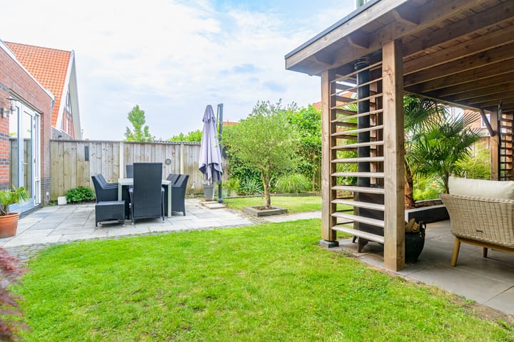 Foto 30 van Anjelierstraat 13