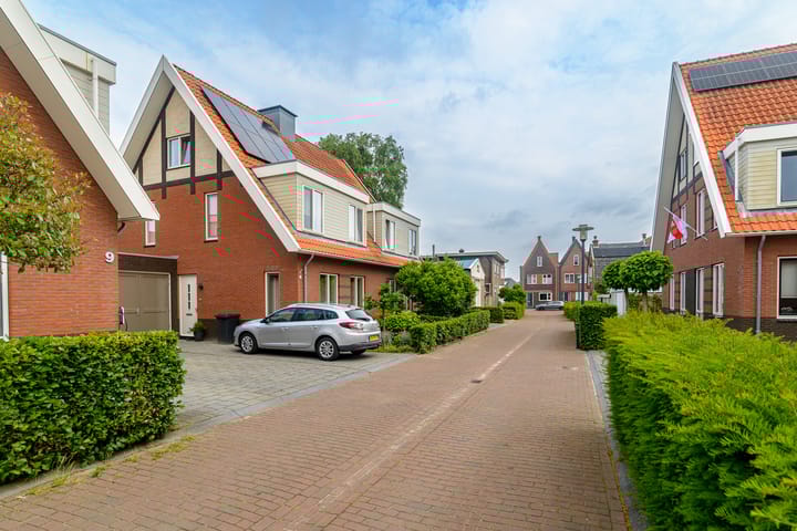 Foto 38 van Anjelierstraat 13