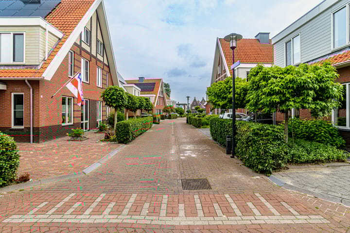 Foto 40 van Anjelierstraat 13