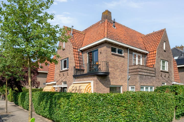 Foto 52 van Koningin Sophiastraat 30