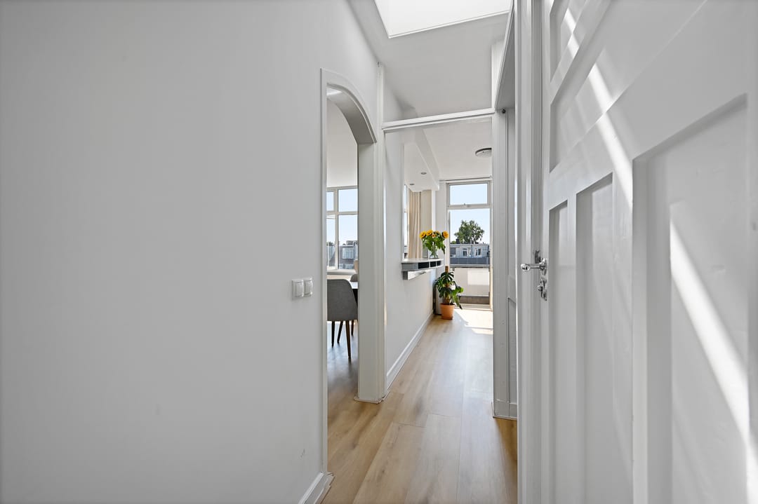 Foto 8 van van Alphenstraat 91