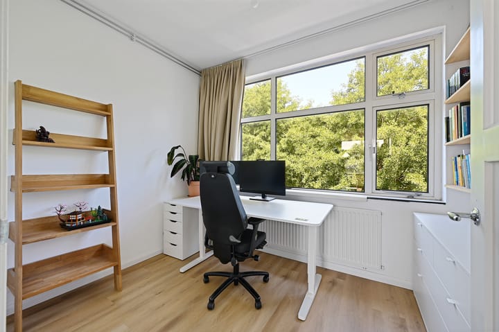 Foto 13 van van Alphenstraat 91