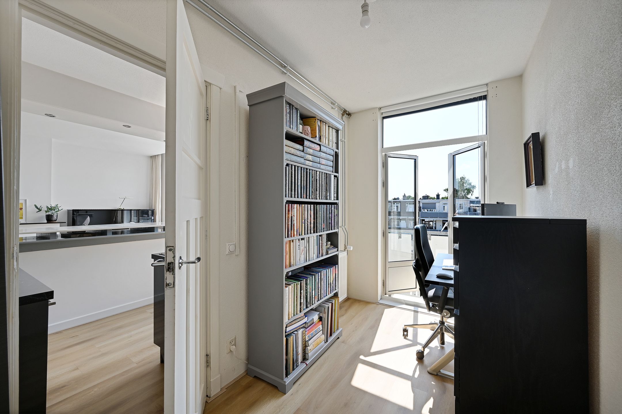 Foto 18 van van Alphenstraat 91