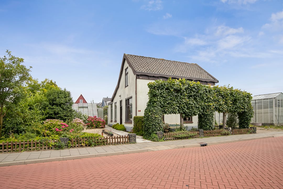 Photo 41 of Kwaklaan 44