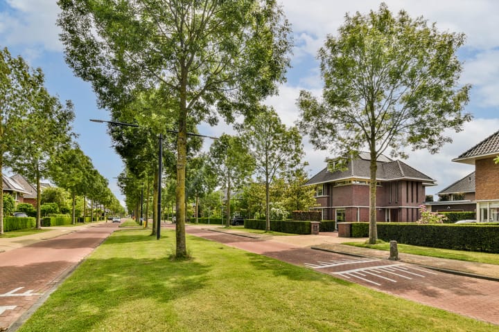 Foto 2 van Hovenlaan 17