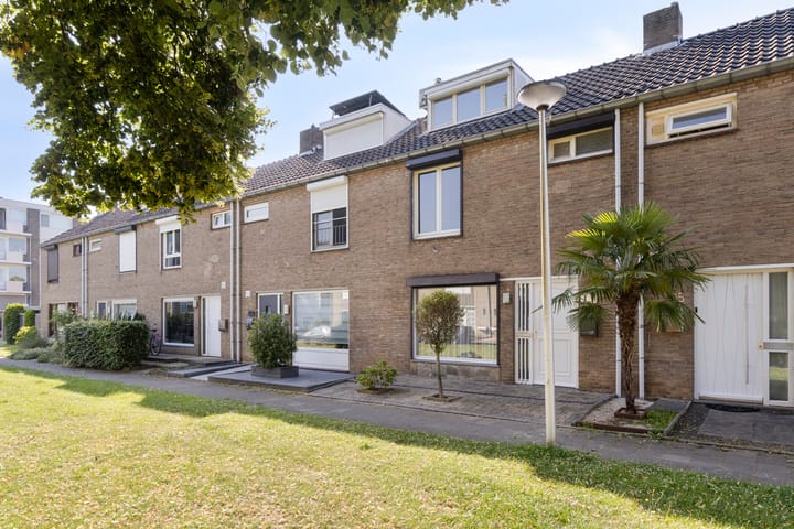 Foto 21 van Ebenistendreef 13