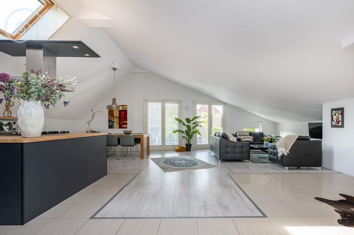 Foto 2 van Dorpstienden 10