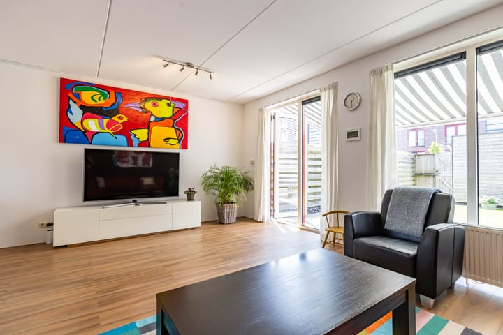 Foto 28 van Valkstraat 54