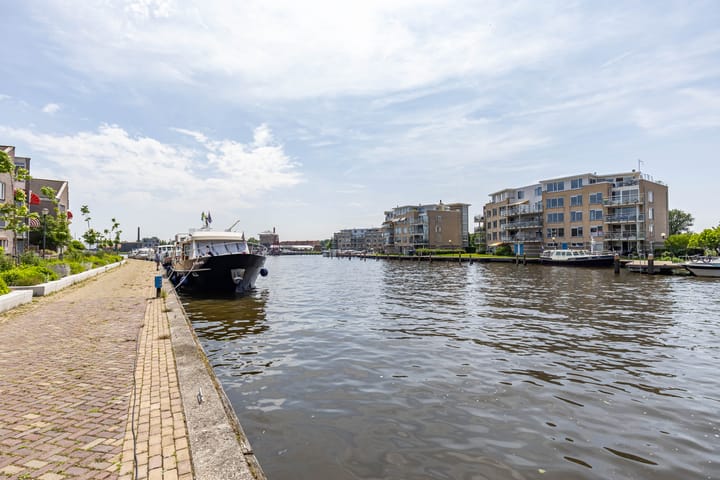 Foto 33 van Valkstraat 54