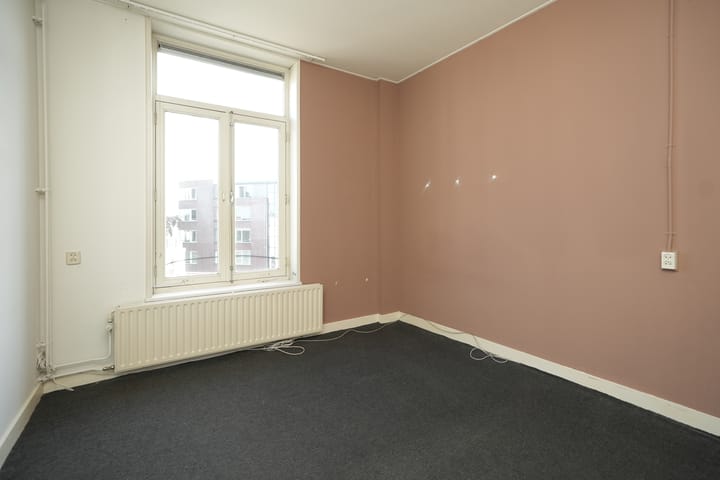 Foto 30 van Burghardt van den Berghstraat 130