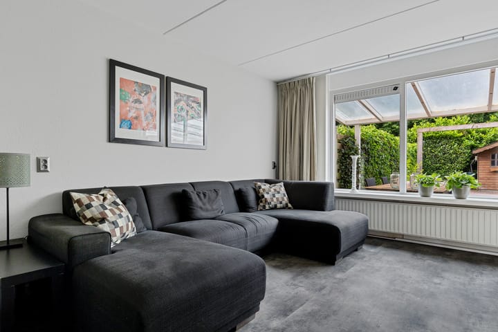 Photo 6 of Zwaluwenveld 64