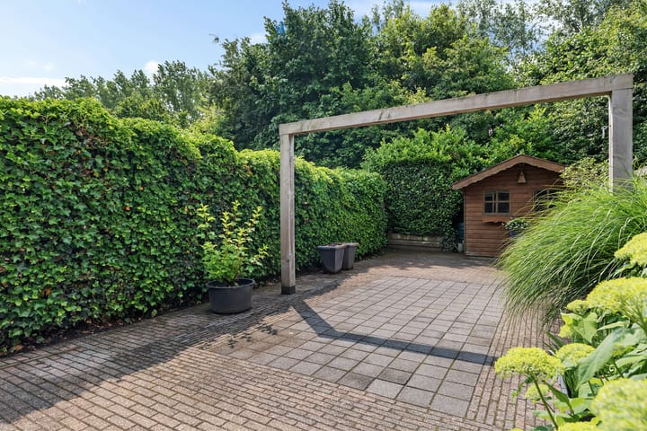 Photo 28 of Zwaluwenveld 64