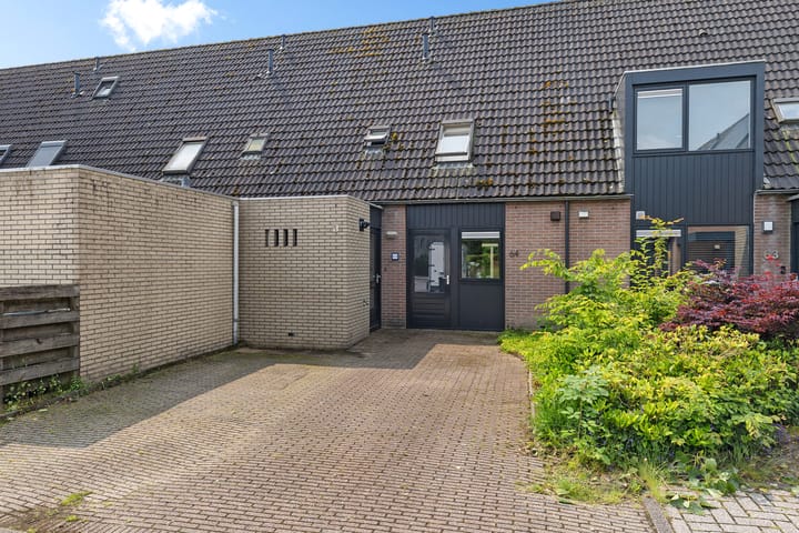 Photo 32 of Zwaluwenveld 64