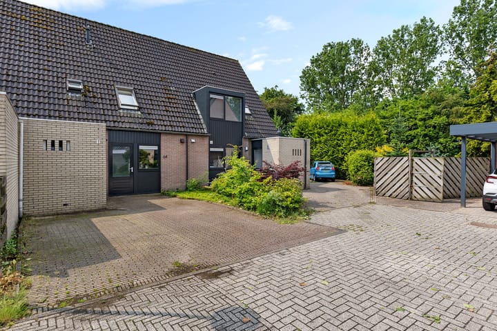 Photo 33 of Zwaluwenveld 64