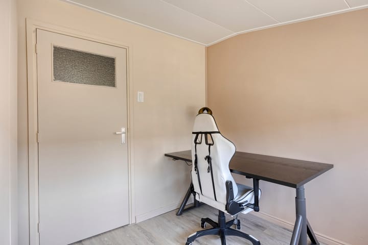 Photo 20 of Westlandstraat 25