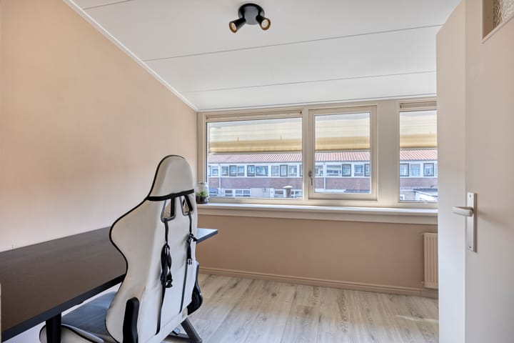 Photo 21 of Westlandstraat 25