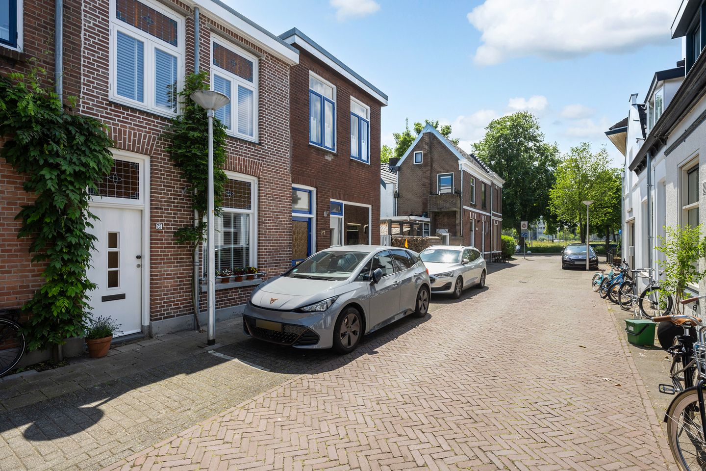 Foto 4 van Spoorstraat 25