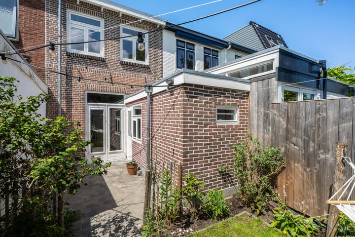 Foto 28 van Spoorstraat 25