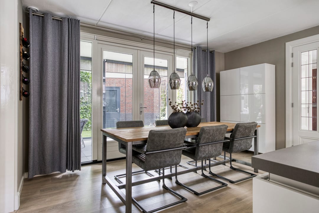 Foto 16 van Voortsweg 167